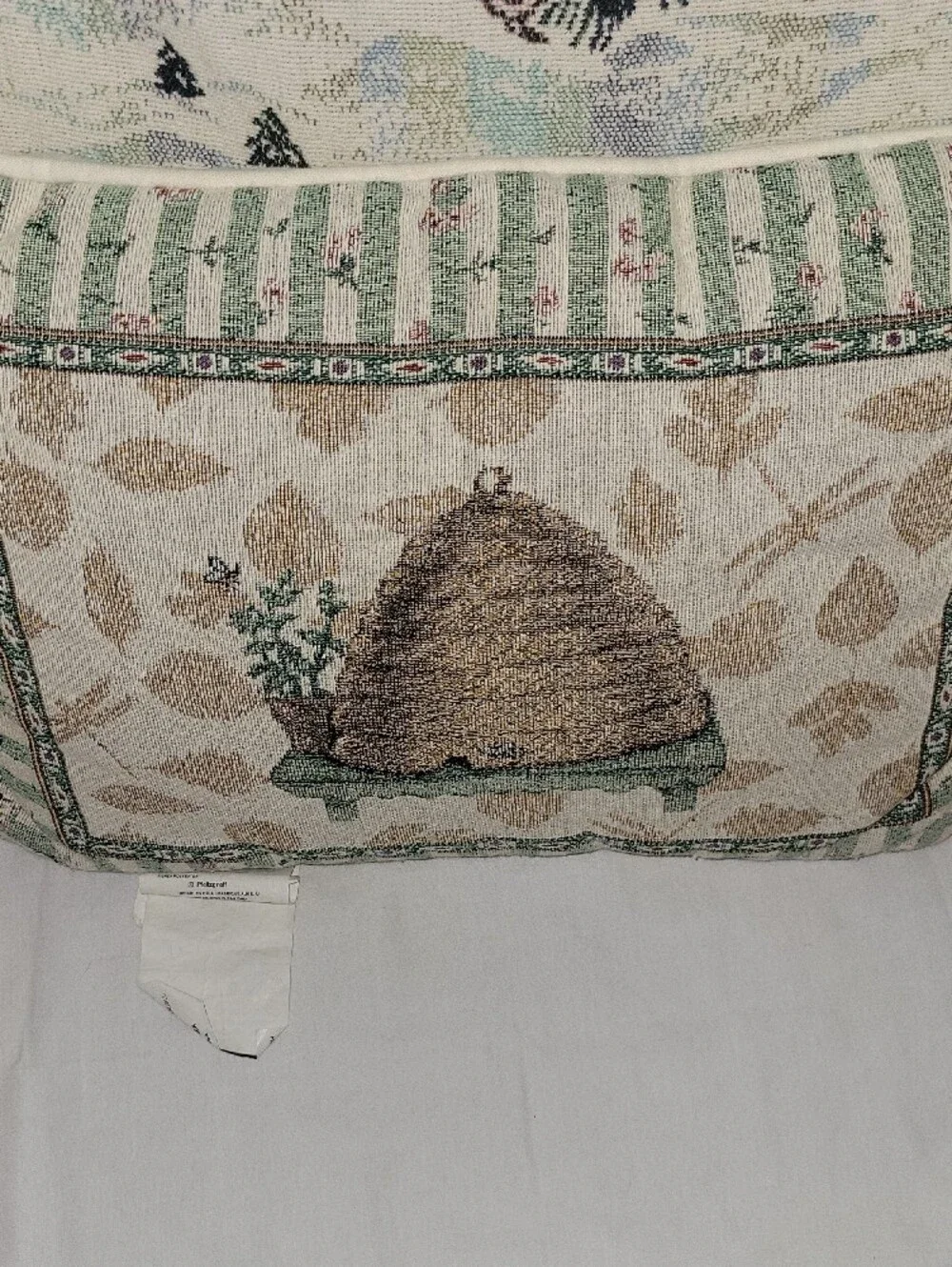 Pfaltzgraff Tapestry Pillow with Skep Beehive in Green and Beige Vintage 1997
